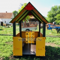 Nagy filagória padokkal