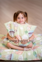 Cuki gyerekmintás abrosz 80x140 cm - drapp