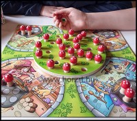 Boszorkánykonyha memória - forgatható gombatáblával