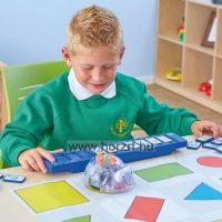 Blue-Bot (TacTile) irányítópanel<br>és 25 db csempe