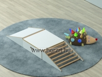 Kölyöksziget-háromszög mászóka 18 hó+