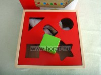 Formabedobó kocka 24 hó+