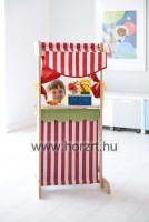 Bábszínház és elárusítópult egyben