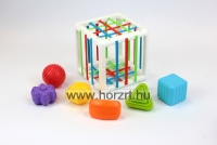 Formakereső rugalmas<br>kocka 12 hó+