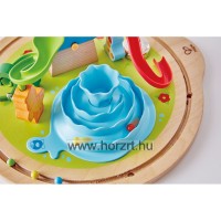 Hape Kalandos völgy - 24 hó+