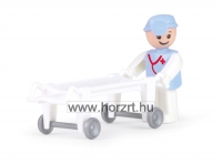 Mentőautó figurával<br>28 cm 24 hó+