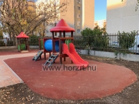 Bölcsődei csúszdás játszóvár - alagúttal létrával, mászófallal