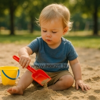 Homokozólapát 17 cm 12 hó+