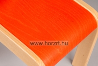 Lili szék, ovis méret, 34 cm magas, pácolt piros támlával és ülőkével, rakásolható